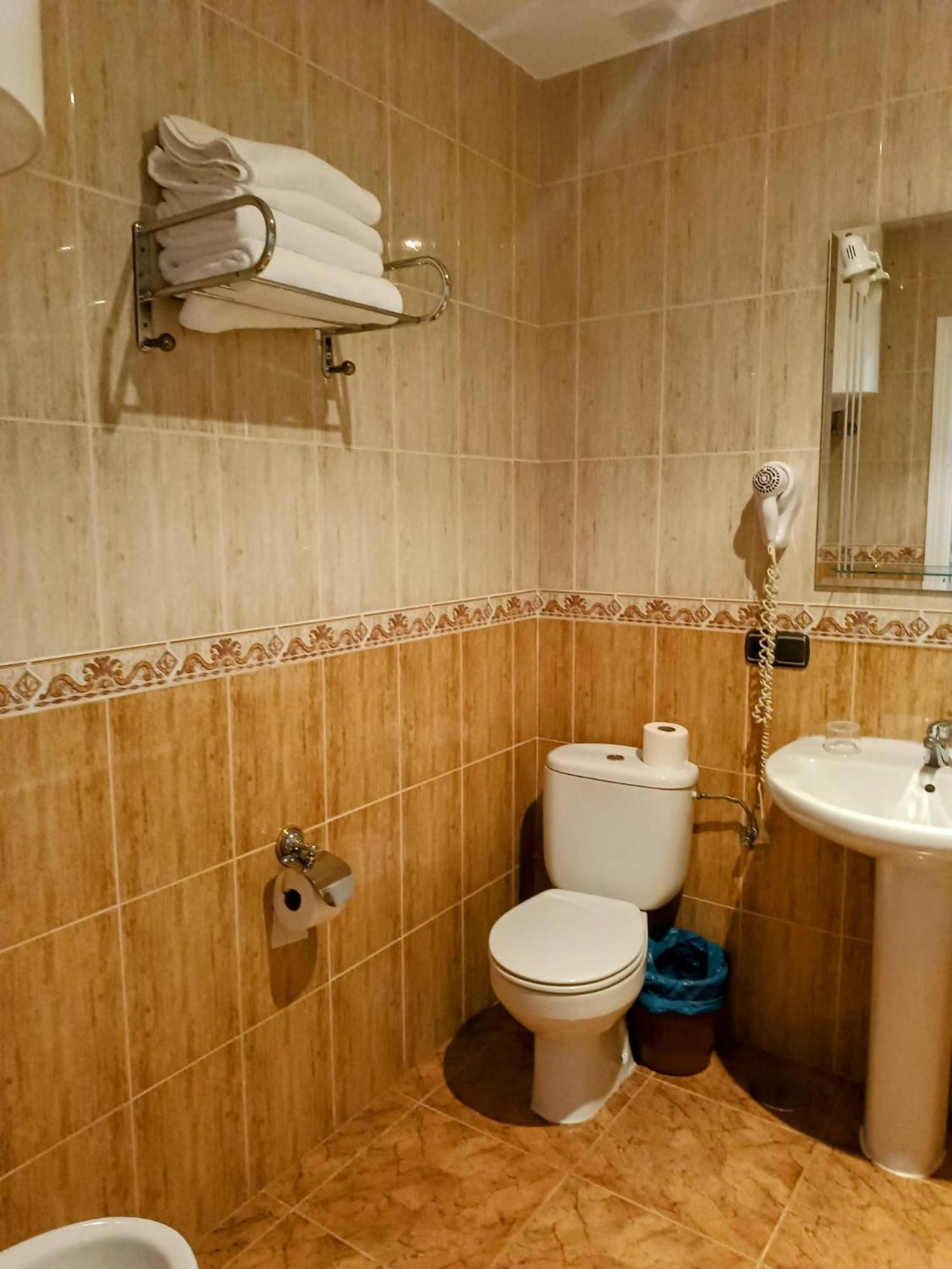 Complejo Godoy Hotel Losar De La Vera Eksteriør billede